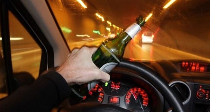 uống rượu và lái xe